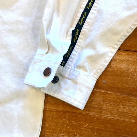 SUPREME Logo Tape Workshirt - Picture 3 of 10